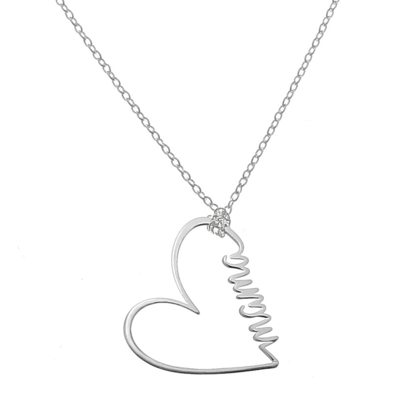 Collar mamá con forma de corazón
