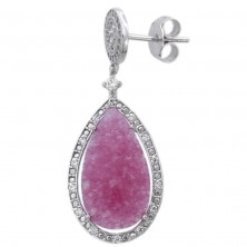 Pendientes largos de plata con piedras rojas