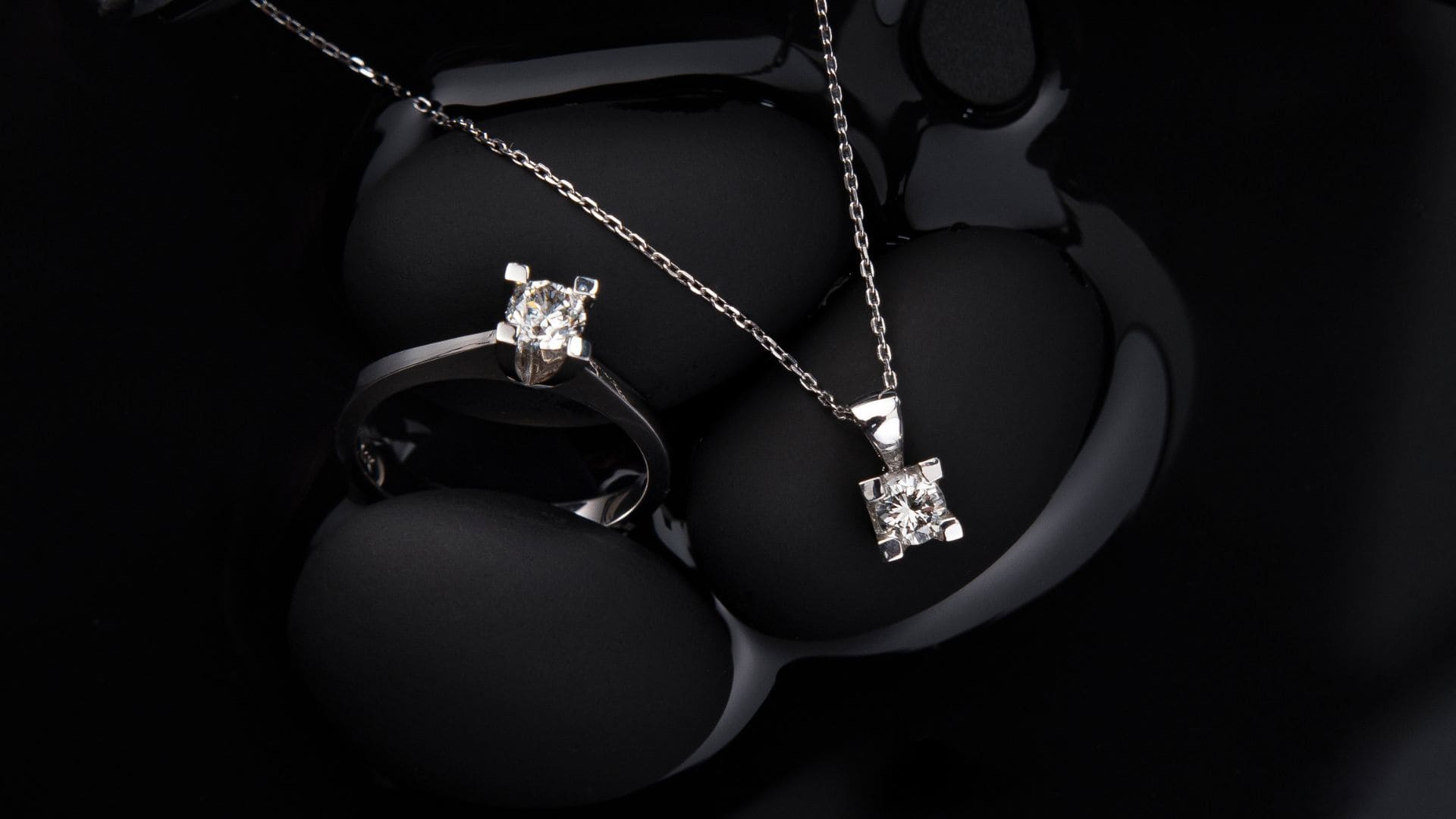 Anillos de plata de ley